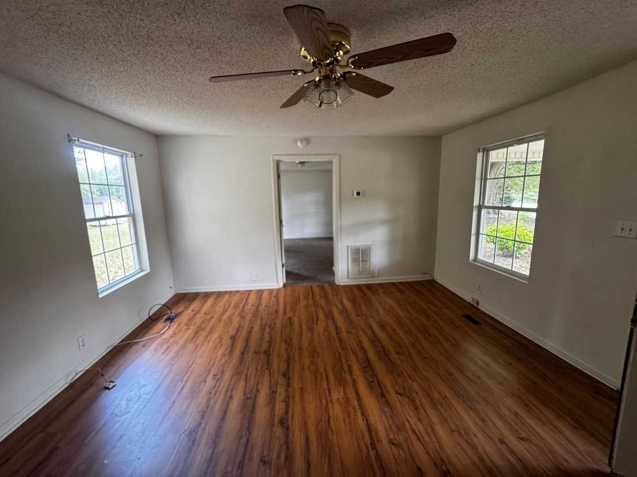 545 Christopher Rd - Photo 3 of 23