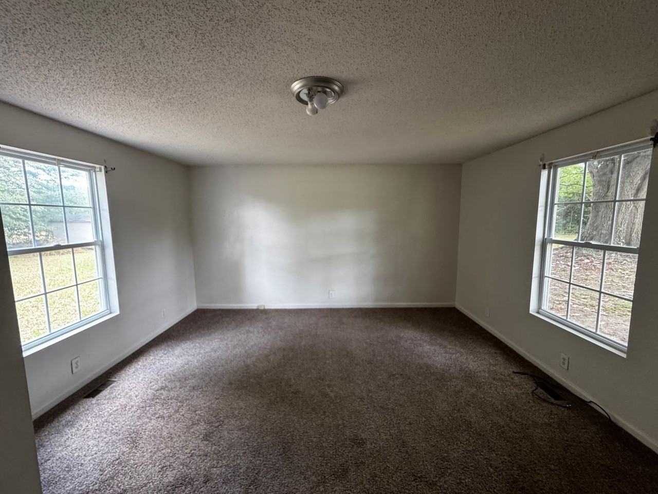 545 Christopher Rd - Photo 6 of 23