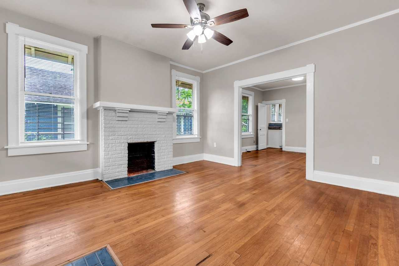 342 N Claybrook St - Photo 2 of 21