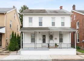featured image of 520 Ridge St