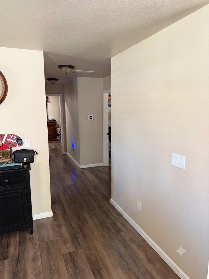 1761 Bay Ct #1 - Photo 3 of 4