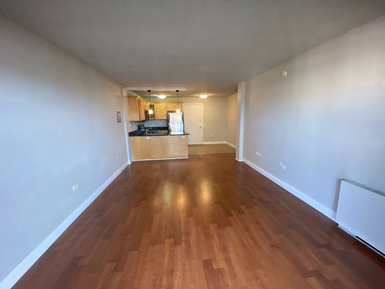 909 N Logan St - Photo 4 of 22