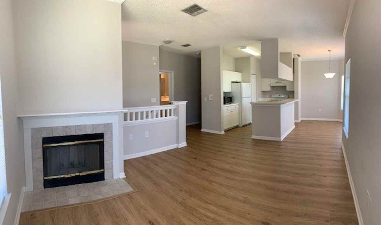 1821 Arbor Lakes Cir - Photo 3 of 20