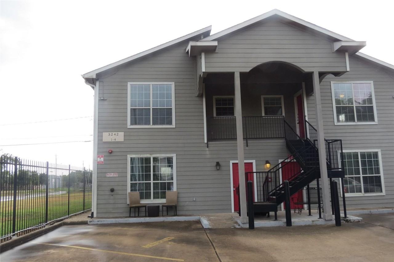 3242 Kilgore St #2 - Photo 2 of 21
