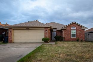 8308 Nw 10th Ter - Photo 1 of 1