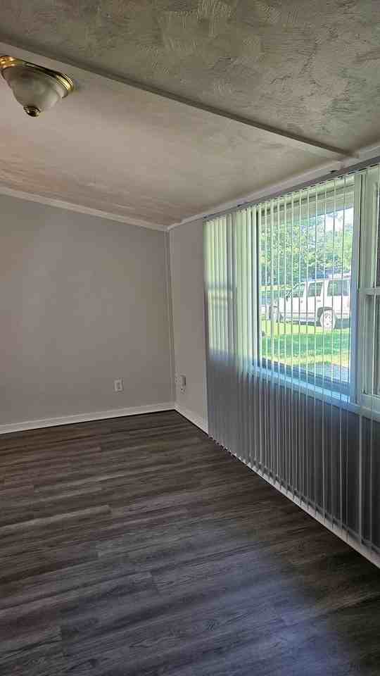2717 S Villa Dr - Photo 4 of 16