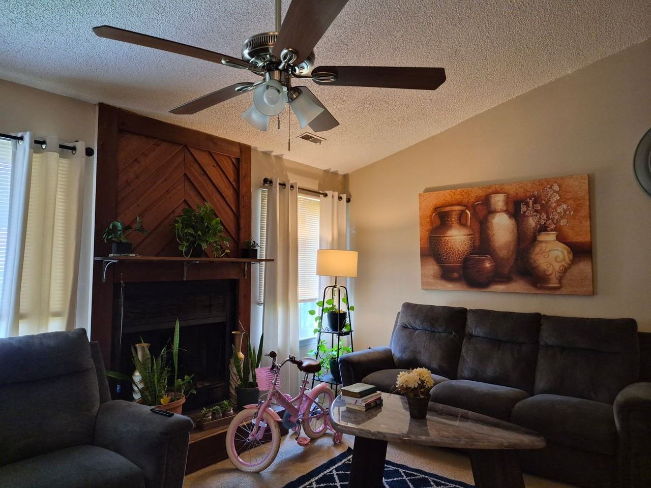 4694 Greenlaw Dr - Photo 5 of 18