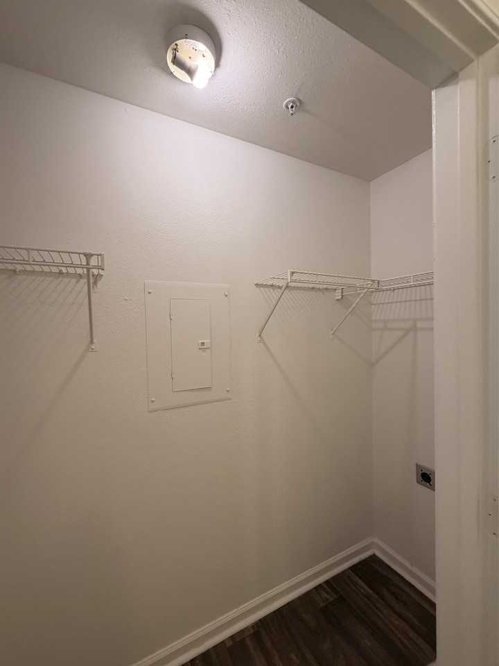 10 Hamiltons Bay Ct #10-310 - Photo 6 of 7
