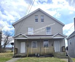 featured image of 416 E Reynolds St #1-2