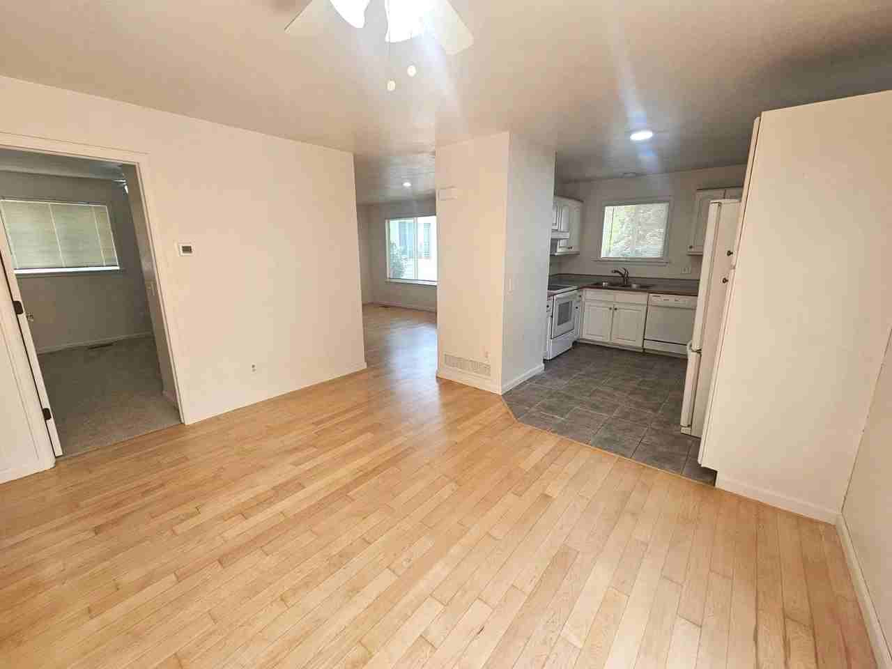 16065 E Rice Pl - Photo 5 of 21