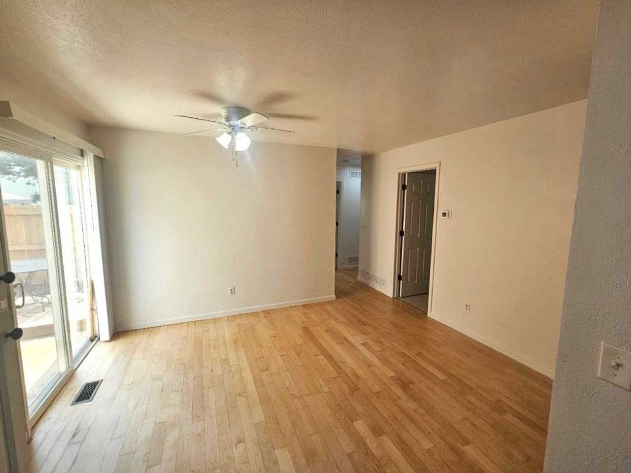 16065 E Rice Pl - Photo 6 of 21