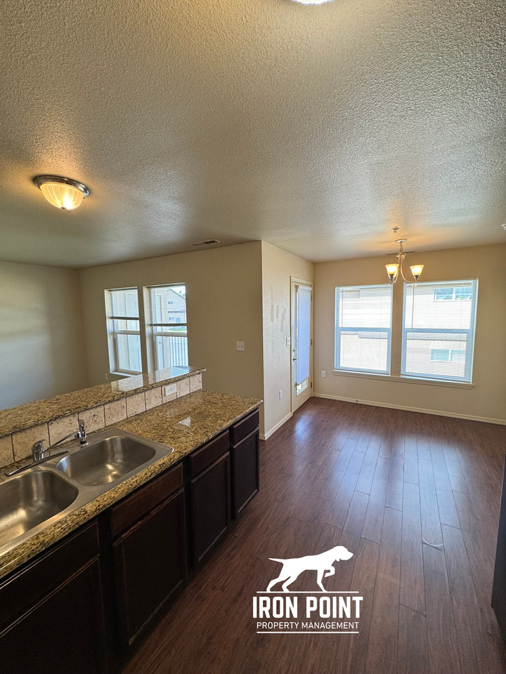 11115 W Brassy Cove Loop - Photo 6 of 23