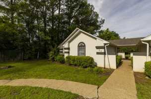 featured image of 54 Humphery Ln