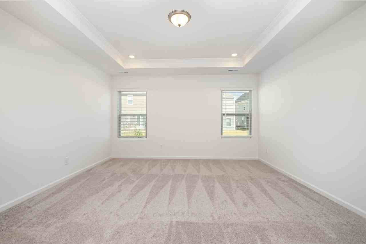 3234 Lilac Grove Dr - Photo 5 of 16