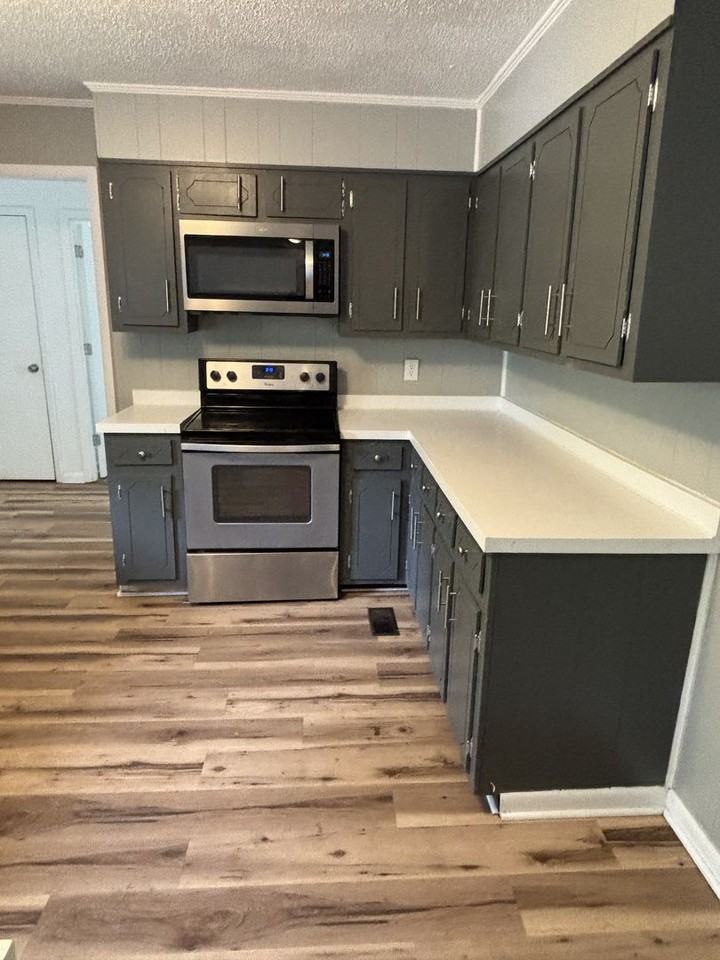143 Roy Webb Rd - Photo 2 of 14