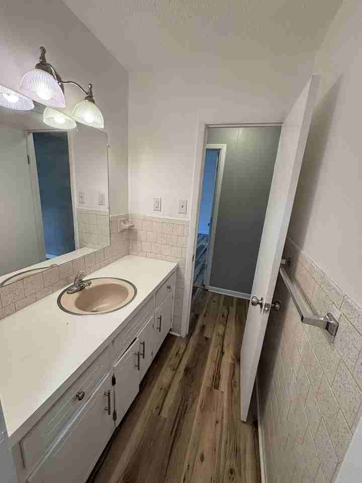 143 Roy Webb Rd - Photo 5 of 14