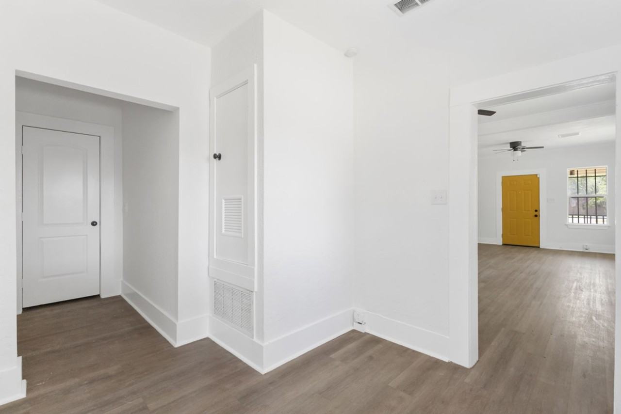 843 Culebra Rd - Photo 6 of 15