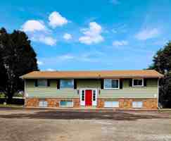 featured image of 227 W Elm St