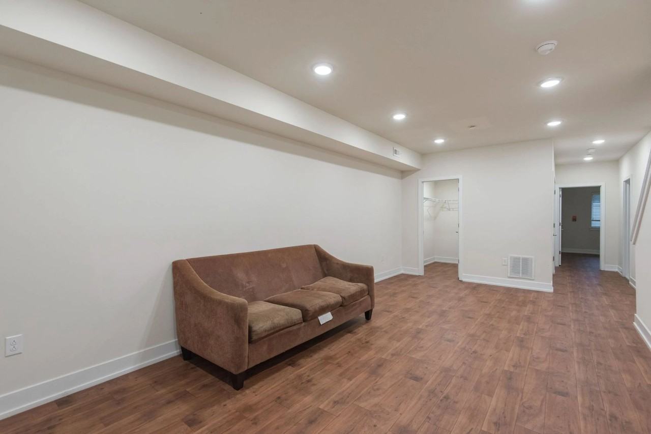 1405 N Sydenham St - Photo 7 of 14