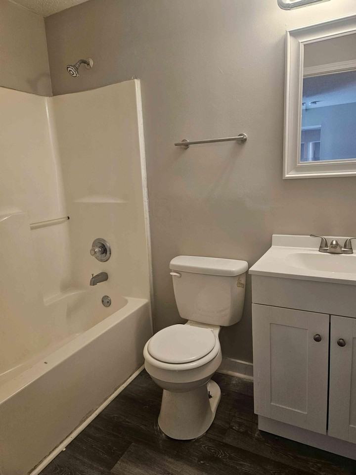 822 S Hancock St #1 - Photo 6 of 10