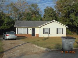 featured image of 106 Fannin Ct #1