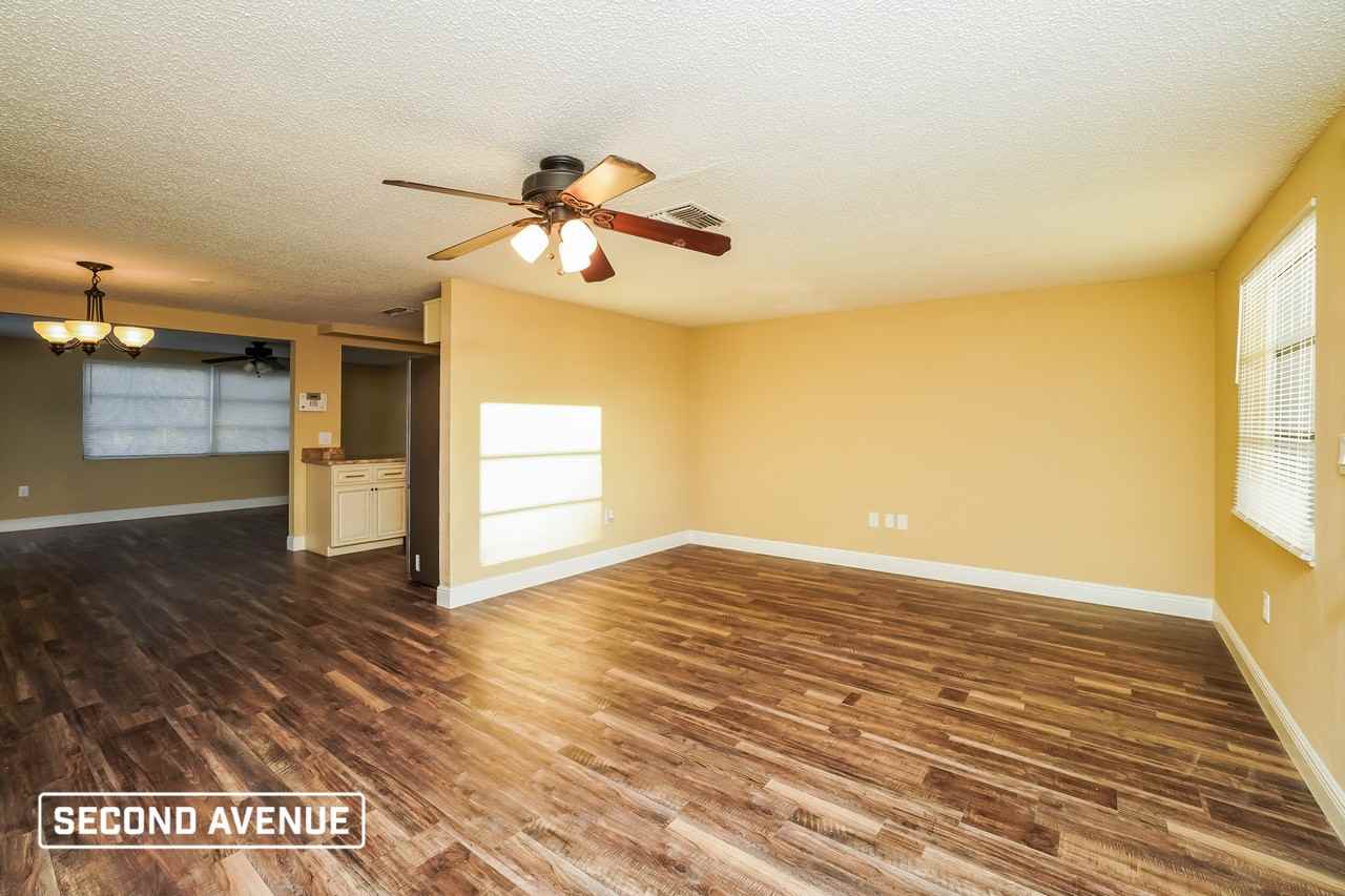 11725 Meadow Dr - Photo 6 of 18