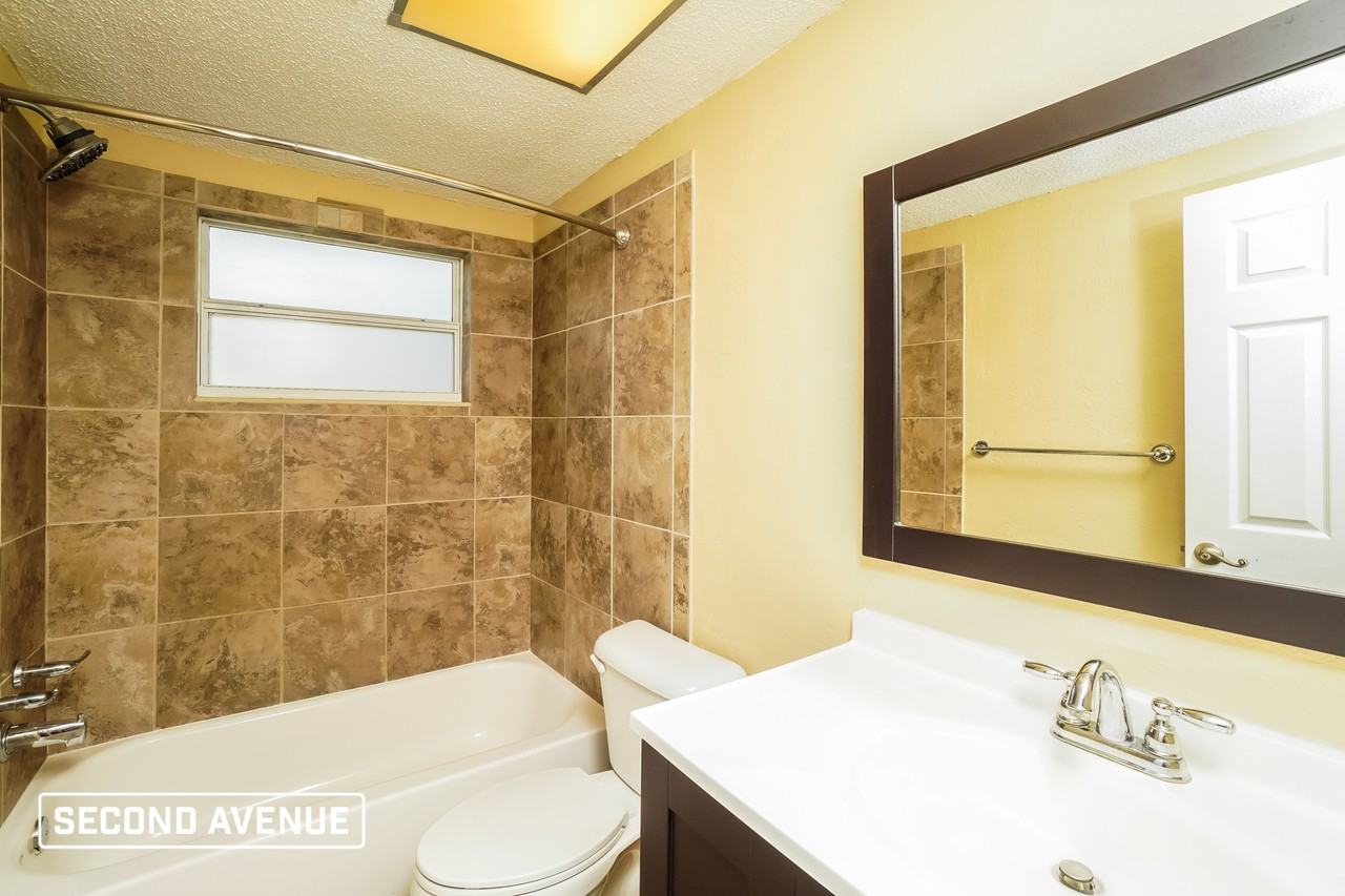 11725 Meadow Dr - Photo 7 of 18