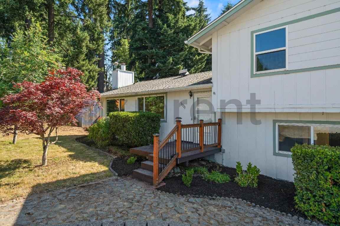 38222 43rd Ave S - Photo 2 of 20