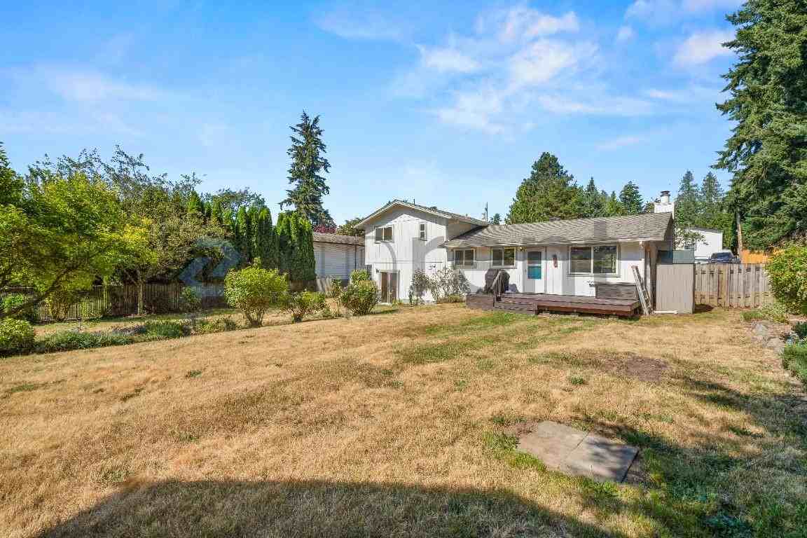 38222 43rd Ave S - Photo 5 of 20