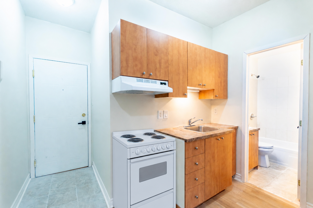 477 Cumberland Street - Photo 5 of 10