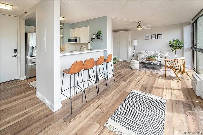 322 Aoloa St - Photo 3 of 11