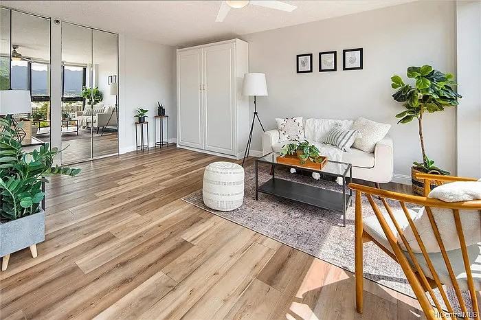 322 Aoloa St - Photo 4 of 11