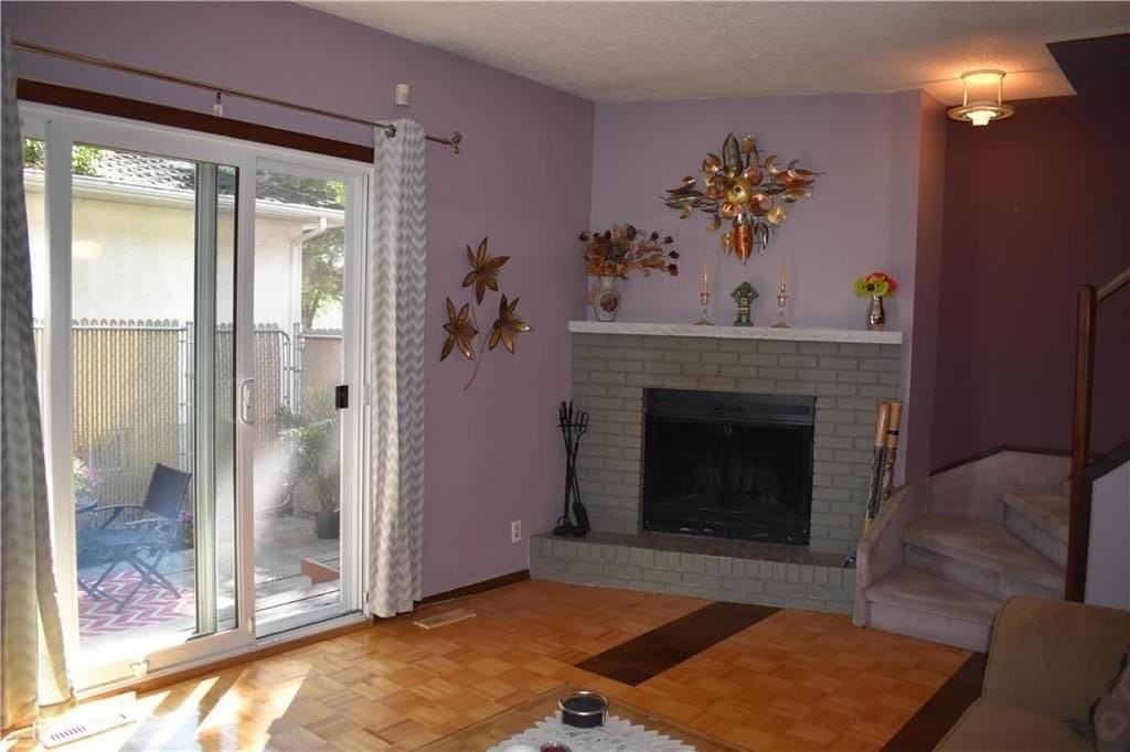 227 Edison Ave - Photo 2 of 8