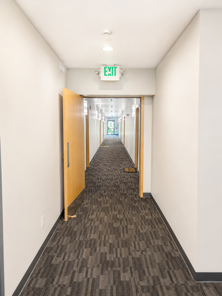 620 Red Table Apartments - Photo 7 of 10