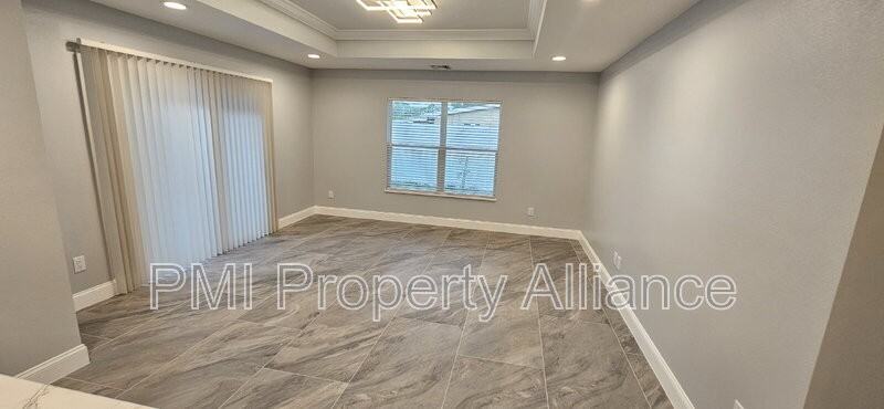 1120 Lincoln Ter #B - Photo 7 of 23