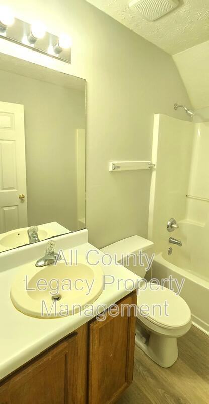 700 Rosehip Ln #A - Photo 6 of 6