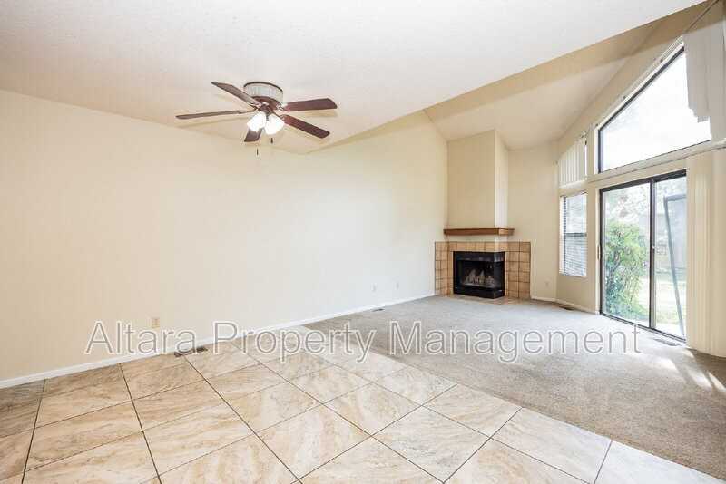 4210 Autumn Heights Dr #B - Photo 6 of 18