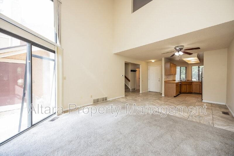 4210 Autumn Heights Dr #B - Photo 7 of 18