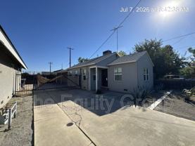 710 E Tulare Ave - Photo 1 of 1