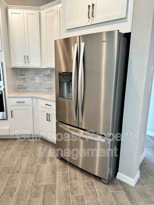 15352 Isla Palma Ln - Photo 4 of 35