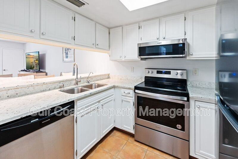 4574 Ringwood Mdw - Photo 4 of 34