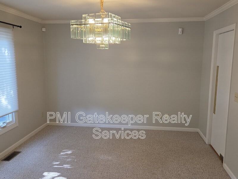 9834 Chimneysweep Ln - Photo 4 of 50