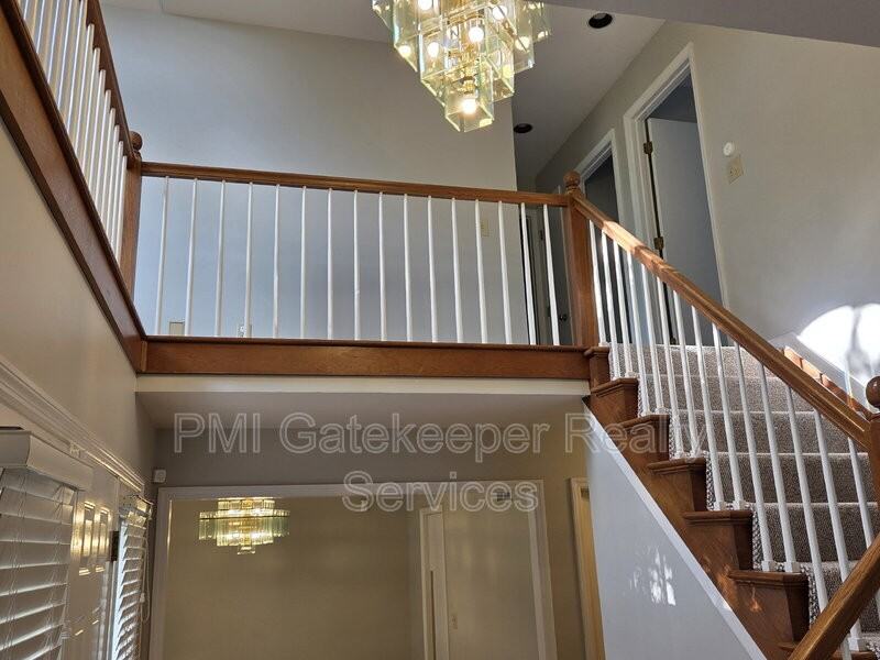 9834 Chimneysweep Ln - Photo 7 of 50