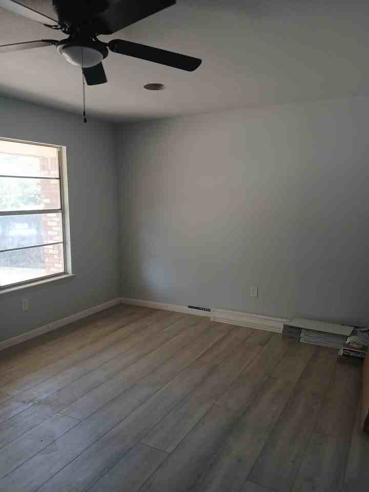 4448 State Street - Photo 3 of 11