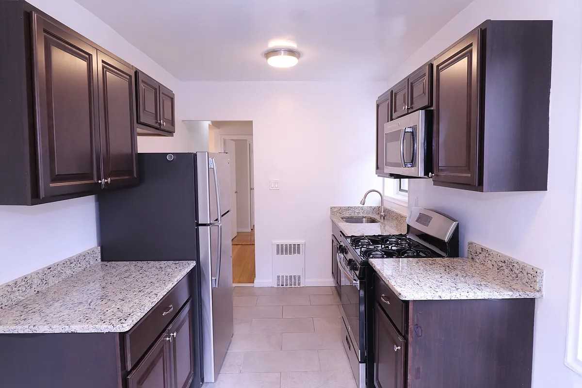 98-30 67th Avenue #2N - Photo 7 of 10