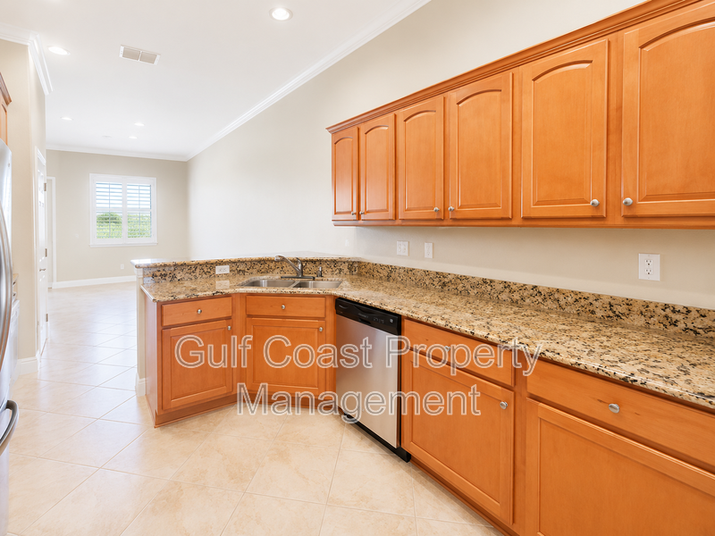 8361 Miramar Way - Photo 5 of 26
