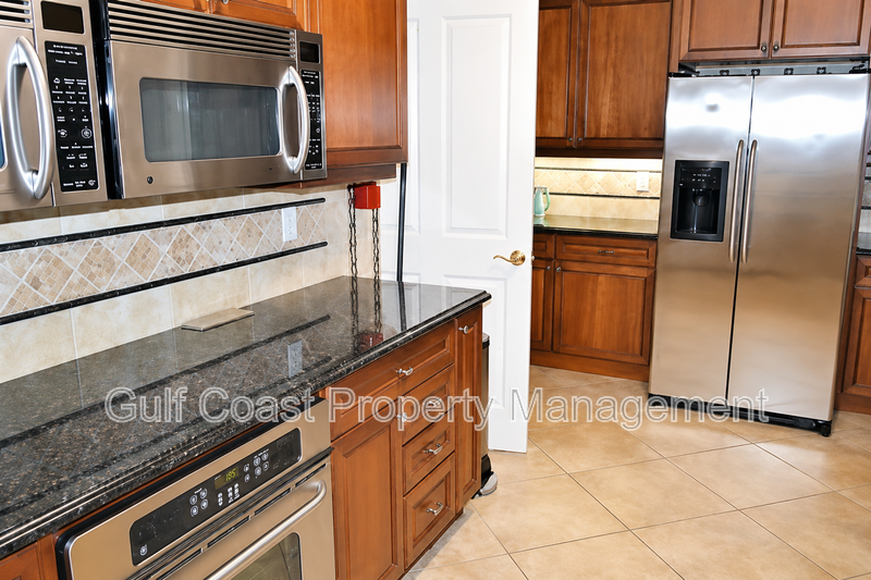 8361 Miramar Way - Photo 6 of 26