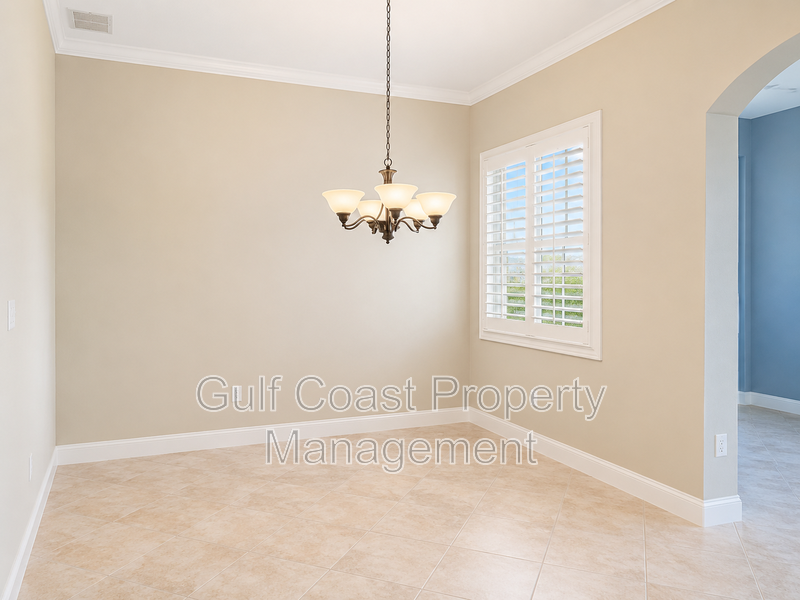 8361 Miramar Way - Photo 7 of 26