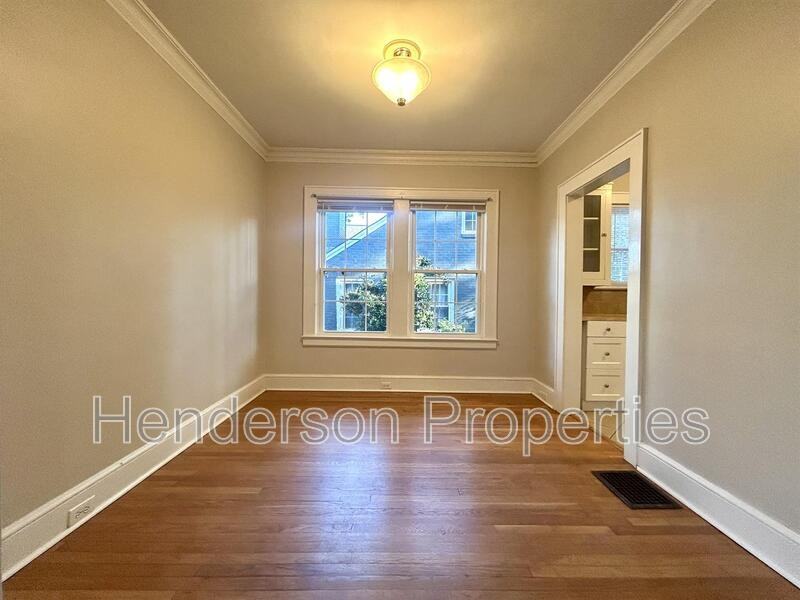 1328 Saint Julien St - Photo 7 of 22