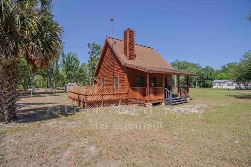 6834 Nw County Road - Photo 3 of 11